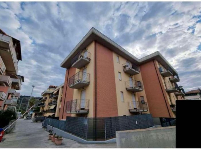 Appartamento con 5 locali in vendita in Via Piane di Tesino, Centro, Grottammare