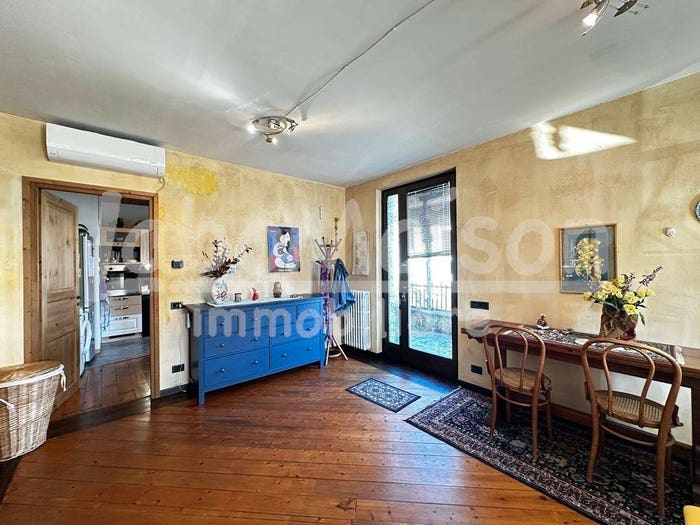 Appartamento trilocale in vendita in via èpiani dell'occo, Centro, Casciago
