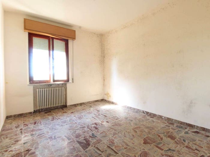 Appartamento quadrilocale in vendita in Via Provinciale Cerretese, Centro, Cerreto Guidi