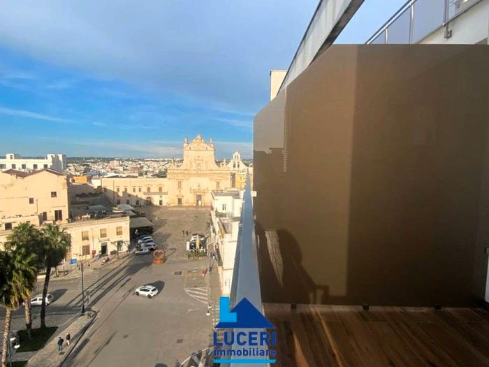 Appartamento trilocale in vendita in Via Giovanni Pascoli, Centro, Galatina