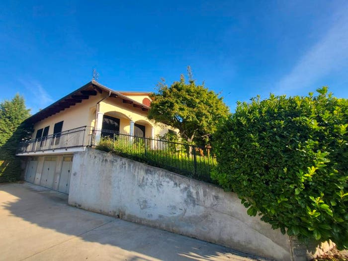 Casa con 5 locali in vendita in Via M Castellaro, Centro, Frossasco