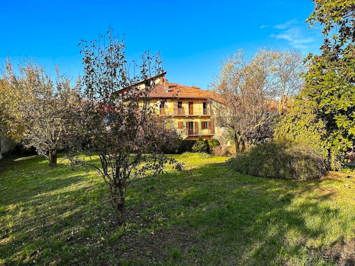 Casa con 6 locali in vendita in via Valle Dellacqua Edis, Capovilla Castello, Lessona