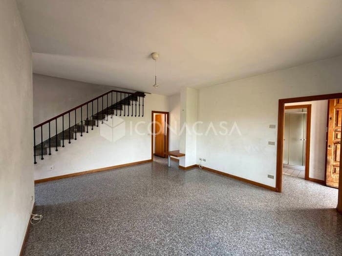 Casa trilocale in vendita in Viale Gino Cecchini, Porto Canale di Ponente, Cesenatico