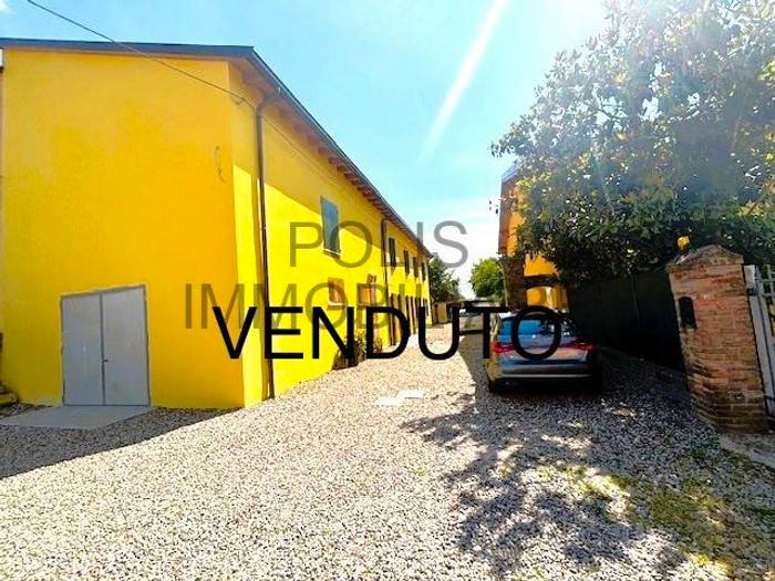 Casa con 6 locali in vendita in Via Chiesa di Cortile, Cortile, Carpi