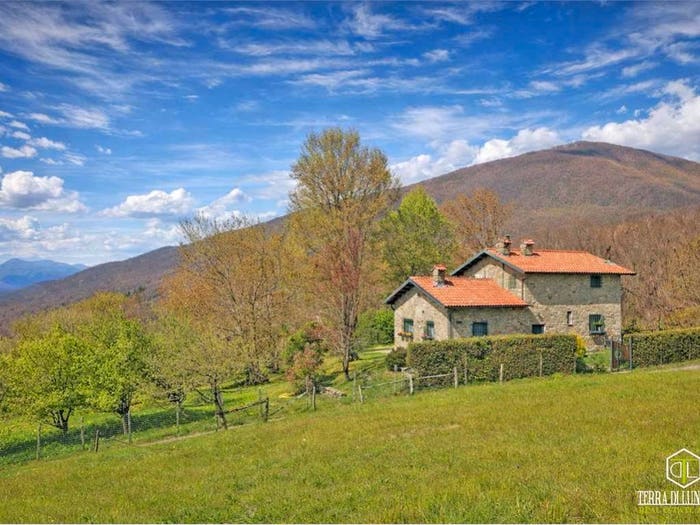 Casa con 6 locali in vendita in case sparse montelungo, Pontremoli