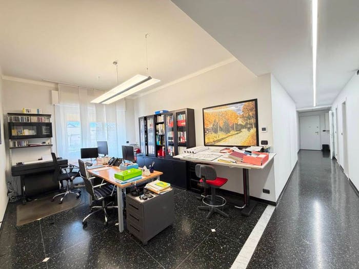 Appartamento trilocale in vendita in Viale Martiri della Foce, Centro, Albenga