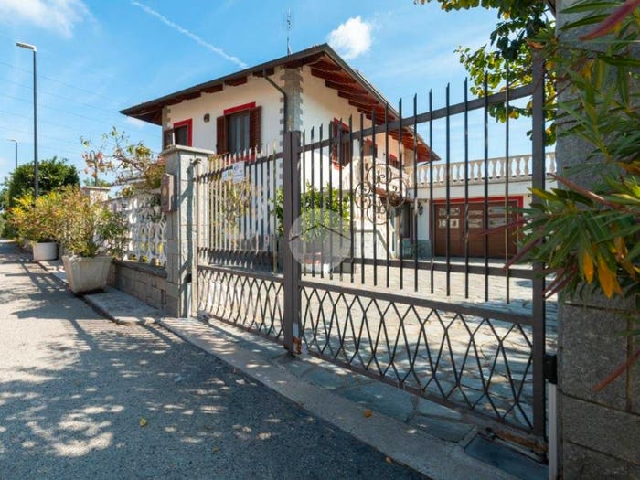 Casa con 5 locali in vendita in Strada Borgaretto, Centro, Beinasco