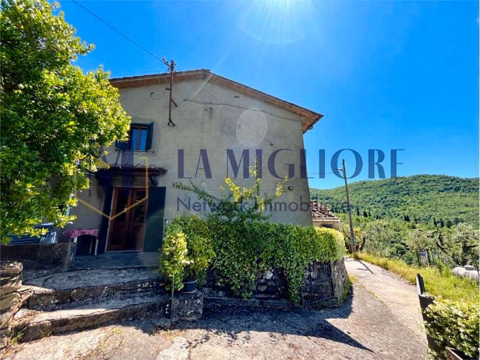 Casa quadrilocale in vendita in Via Fratelli Cervi, Montale