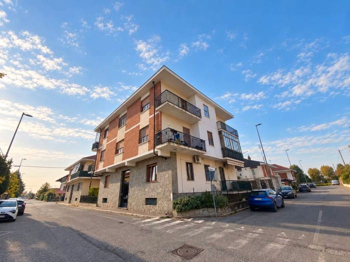 Appartamento trilocale in vendita in Hella, Rivalta di Torino