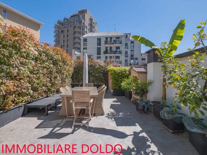 Appartamento trilocale in vendita in Viale Bacchiglione, Corvetto, Milano
