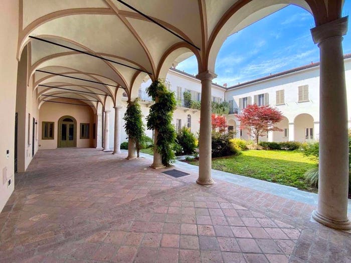 Appartamento trilocale in vendita in Via Geromini, Centro, Cremona