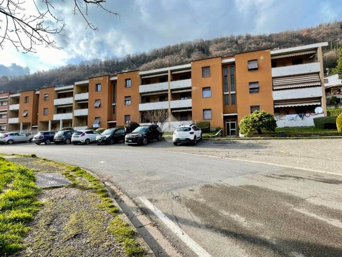 Appartamento quadrilocale in vendita in Via Pio La Torre, Ronta, Borgo San Lorenzo