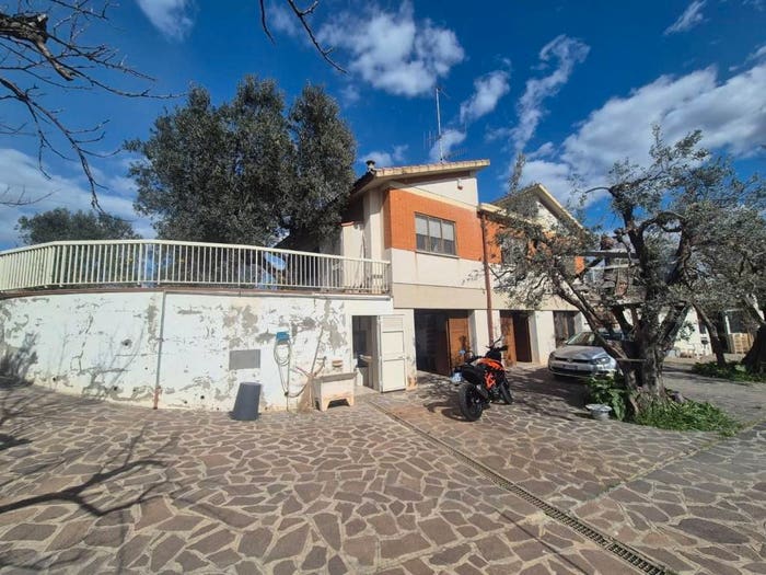 Casa con 5 locali in vendita in Lumiere, Campiglia Marittima