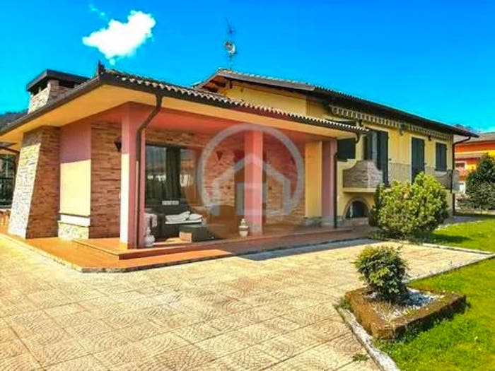 Casa con 6 locali in vendita in Via Leandro Puccetti C, Centro, Gallicano