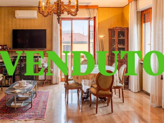 Appartamento quadrilocale in vendita in Via Carlo Darwin, Navigli Darsena, Milano