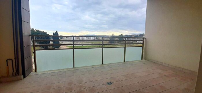 Appartamento con 5 locali in vendita in Via Trieste, Giulianova