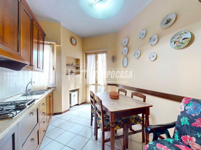 Appartamento quadrilocale in vendita in Borgo Piave Corso Europa Zona Ferrero, Alba