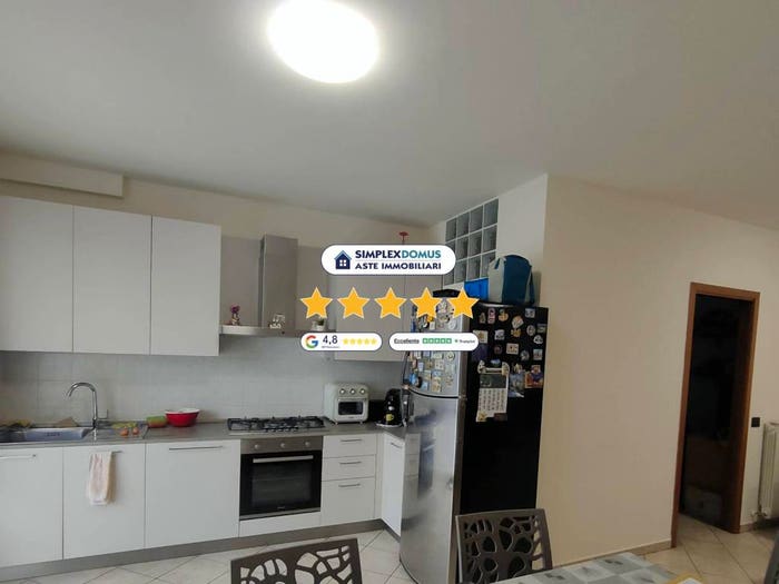 Appartamento quadrilocale in vendita in Via Roma, Centro, Martinsicuro