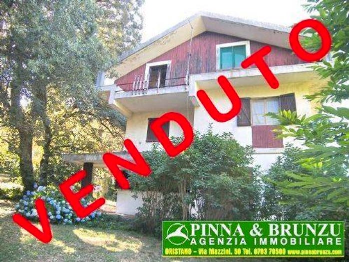 Casa con 6 locali in vendita in Centro, Santu Lussurgiu