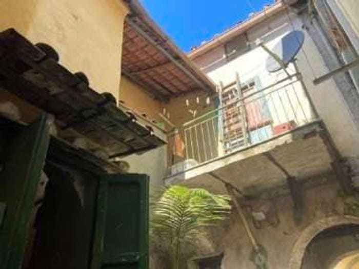 Appartamento trilocale in vendita in Via Fabrizio Mancusi, Mercato, Giffoni Valle Piana