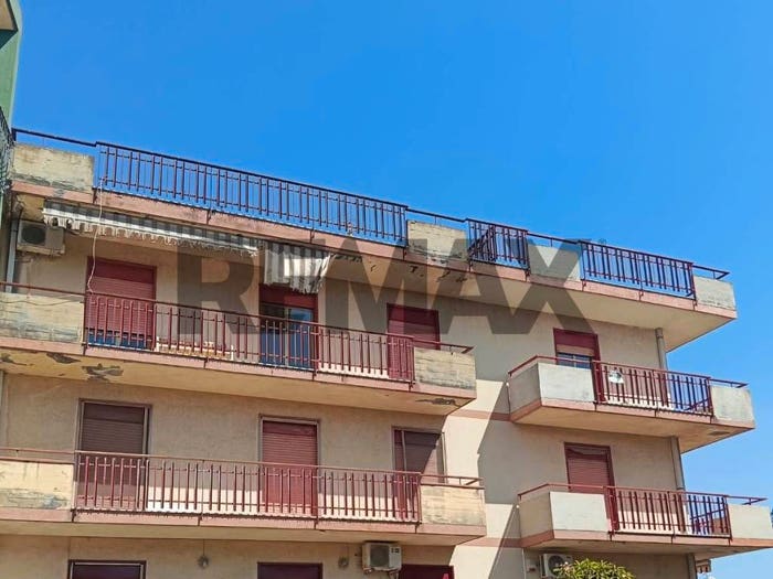 Appartamento con 5 locali in vendita in Via Immacolata, Centro, Mascali