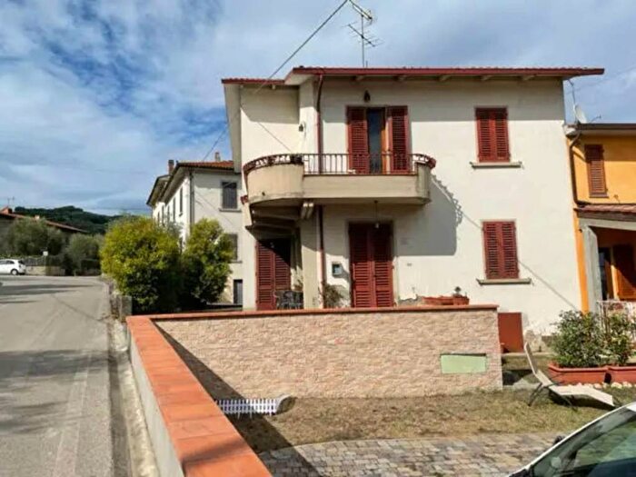Casa con 6 locali in vendita in Via Vecchia Larciano, San Rocco, Larciano