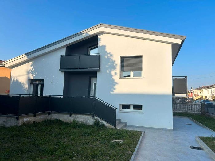Casa con 5 locali in vendita in Via Antonio Ceron, Villanova, Villanova di Camposampiero