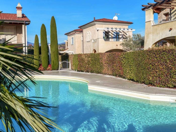 Casa quadrilocale in vendita in Via Pieve Vecchia, Pieve Vecchia Villaggio Sanghen, Manerba del Garda