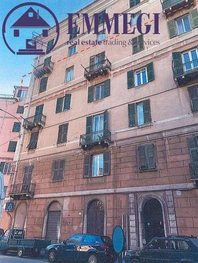 Appartamento con 6 locali in vendita in Via Antonio Pacinotti, Sampierdarena, Genova