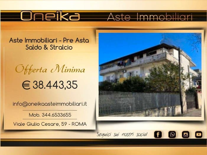 Appartamento con 5 locali in vendita in Via Alessandro Poerio, Centro, Mugnano di Napoli