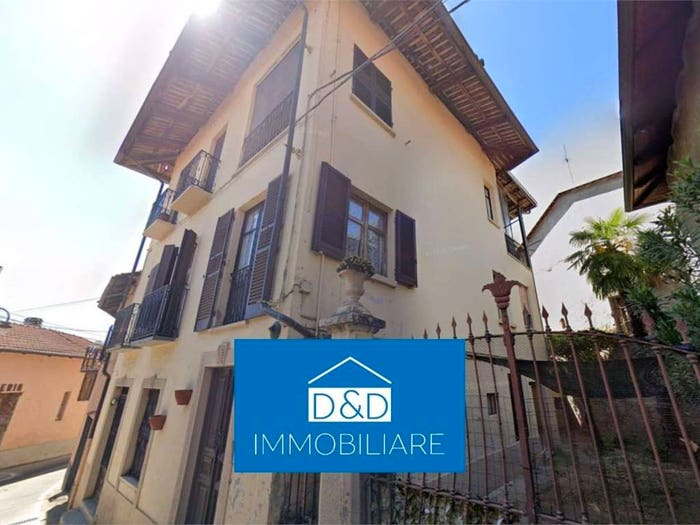 Appartamento con 6 locali in vendita in Via Roma, Centro, Caselette
