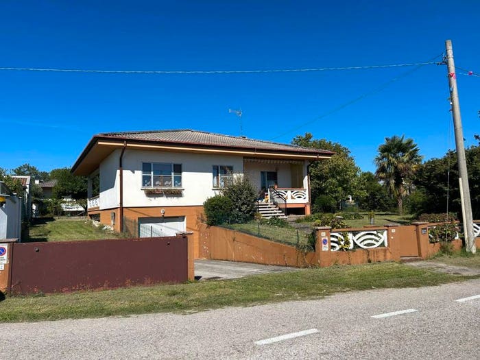 Casa con 5 locali in vendita in Via Trento, Basiliano Vissandone, Basiliano