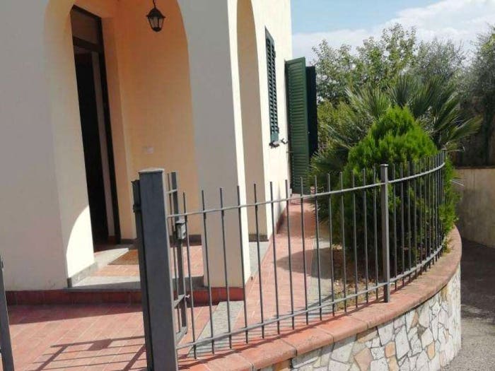 Appartamento trilocale in vendita in Centro, Lucignano
