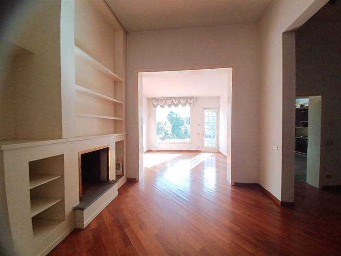 Casa con 6 locali in vendita in VIA DE AMICIS, Masini XX Settembre, Empoli