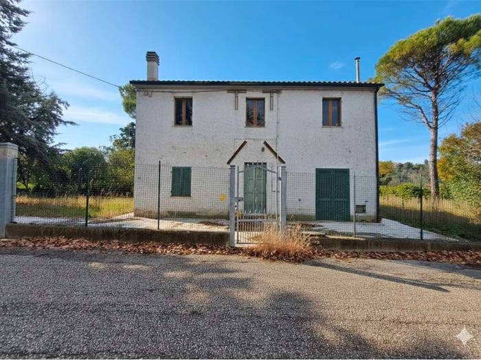 Casa quadrilocale in vendita in via Cerrete, San Paolo di Jesi