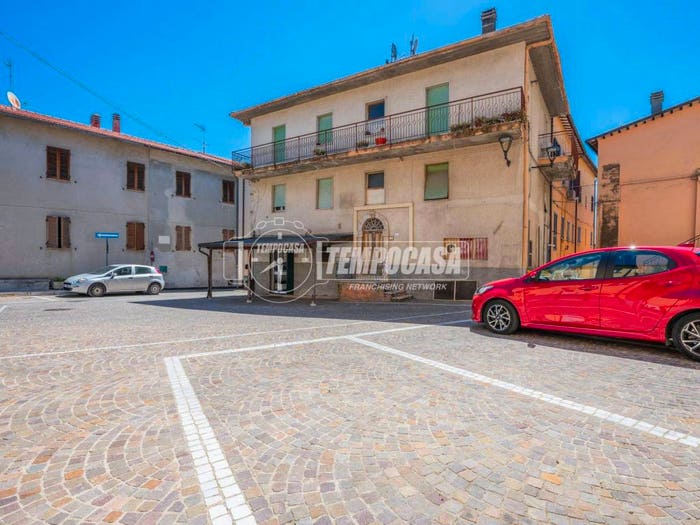 Casa con 6 locali in vendita in Via Vittorio Emanuele, Centro, Colli del Tronto