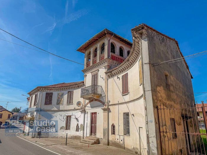 Casa con 6 locali in vendita in Via Giuseppe Mazzini, Centro, Albuzzano