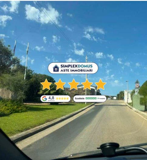 Casa con 6 locali in vendita in Martiri Turritani, Punta De Su Turrione, Stintino