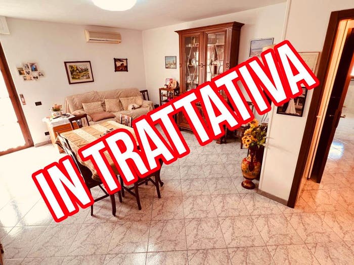 Appartamento trilocale in vendita in Via degli Umiliati, Ponte Lambro, Milano