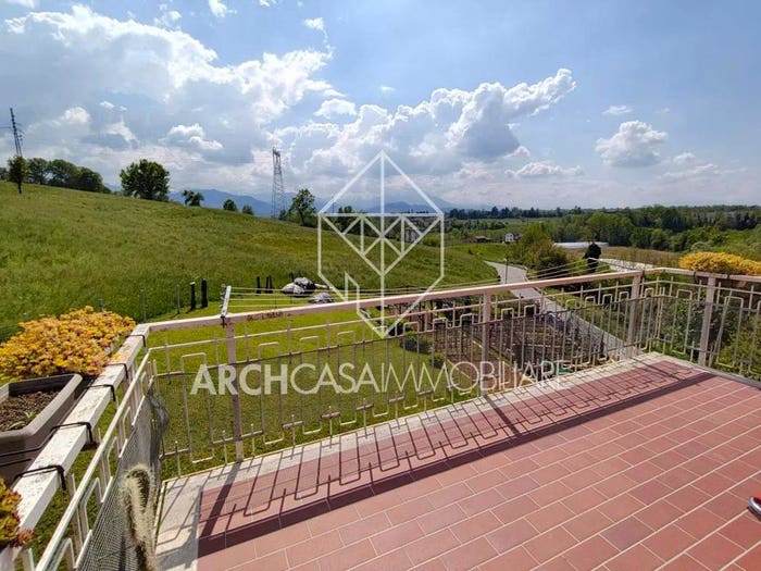 Appartamento quadrilocale in vendita in via francesco castellino, Borgato Collina San Lorenzo, Mondovì