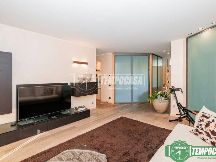 Casa con 6 locali in vendita in Via Lago D'Iseo, Città Bassa Laghi, Lodi