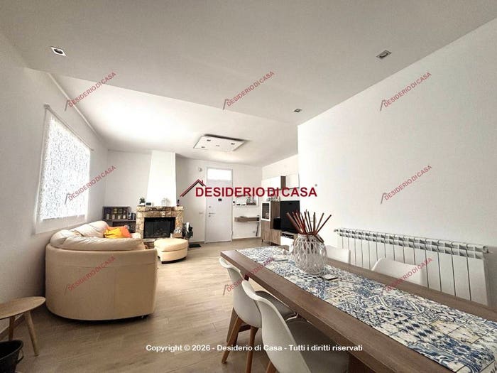 Casa quadrilocale in vendita in Via Case di Grazia, Chiesanuova, Valderice