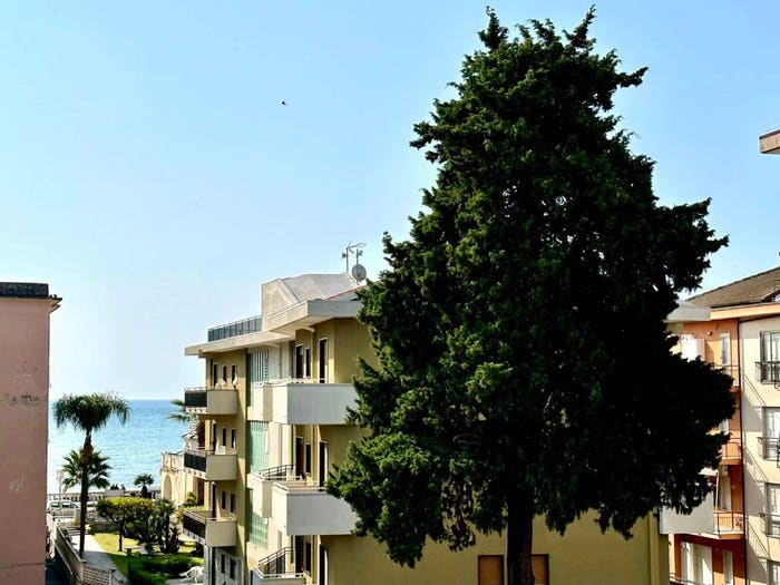 Appartamento trilocale in vendita in Corso Europa, Centro, Diano Marina