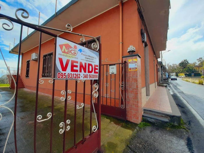 Casa con 5 locali in vendita in Via Luminaria, Centro, Giarre