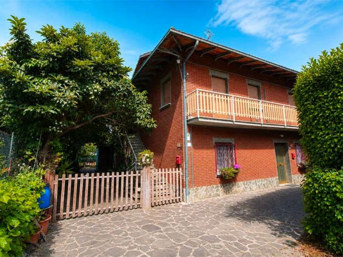 Appartamento con 6 locali in vendita in via venezia, Pozza, Maranello