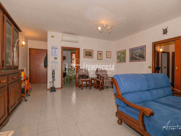 Appartamento quadrilocale in vendita in Via Fortunato Teodorani, Sant'Egidio Vigne, Cesena