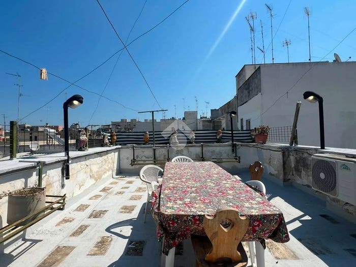 Casa quadrilocale in vendita in Via Imperatore Augusto, Commenda, Brindisi