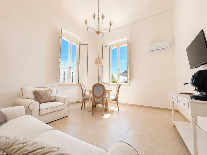 Appartamento quadrilocale in vendita in Via Leonardo da Vinci, San Lazzaro, Lecce