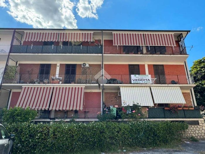 Appartamento trilocale in vendita in Via Giuseppe Di Vittorio, Quattrograna Bellizzi Sant'Oronzo, Avellino