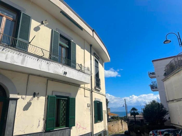 Appartamento bilocale in vendita in Via Ferdinando Russo, Posillipo, Napoli